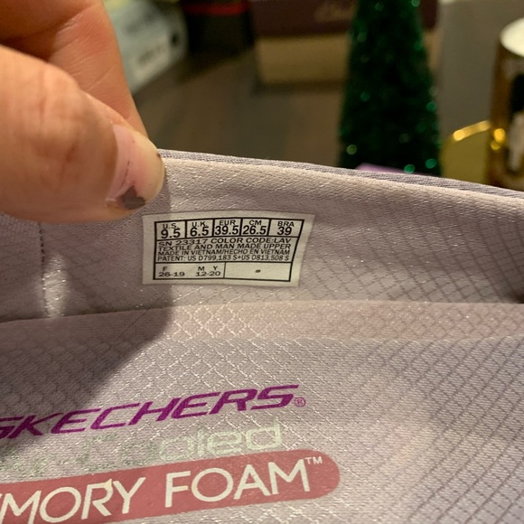 Skechers Memory Foam Slip On - Picture 3 of 4